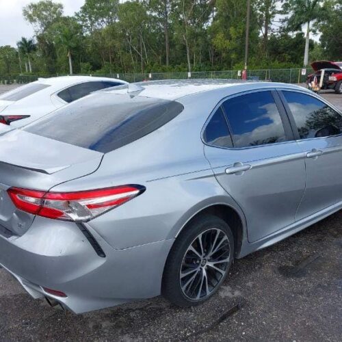 2020 Toyota Camry SE – Rebuildable